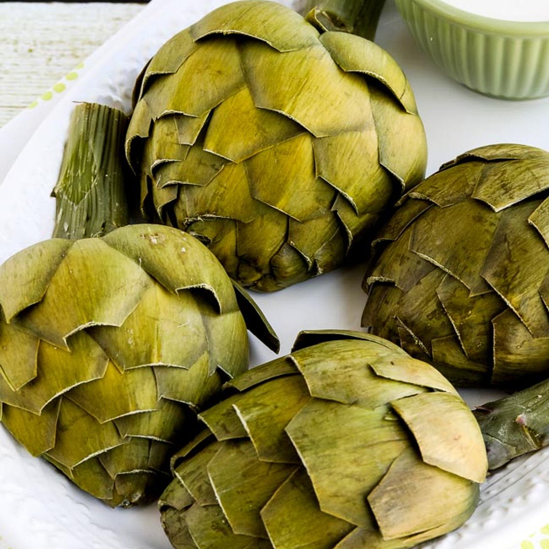 Steamed Artichokes (with Artichoke Dipping Sauce)