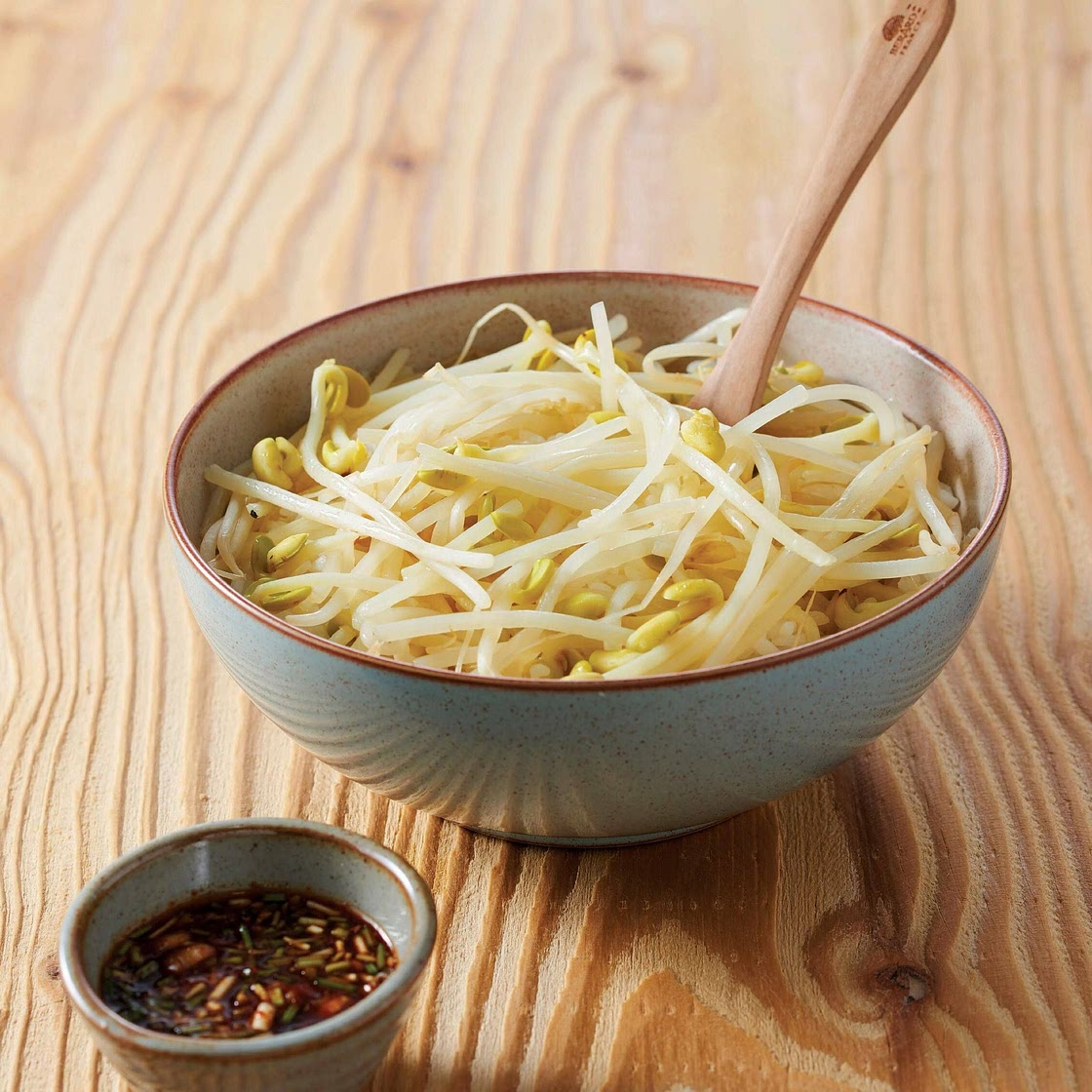 콩나물밥과 달래 양념간장