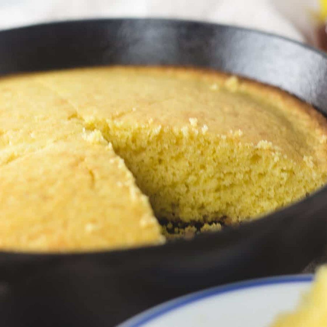 Easy Small Batch Cornbread Recipe