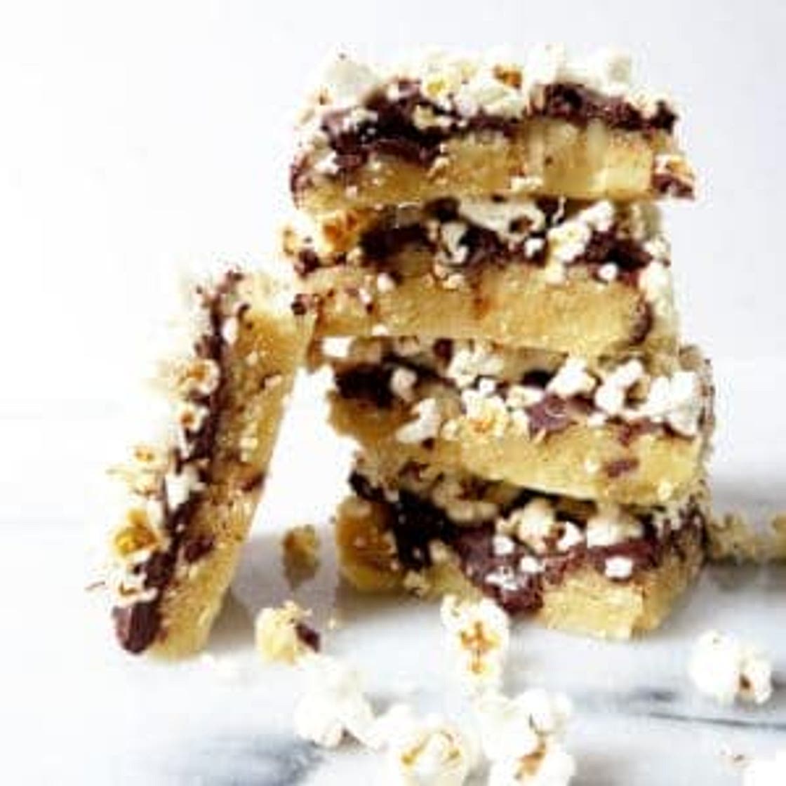 Chocolate Cookie Popcorn Bars