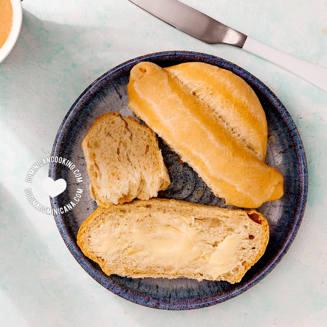 Pan de Agua [Video+Recipe] Dominican Breakfast Bread Rolls