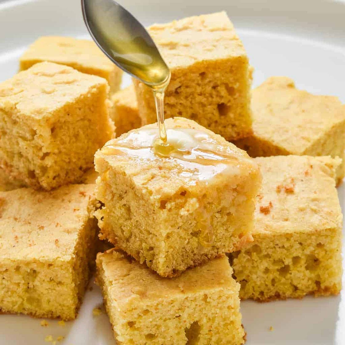 Easy Skillet Cornbread