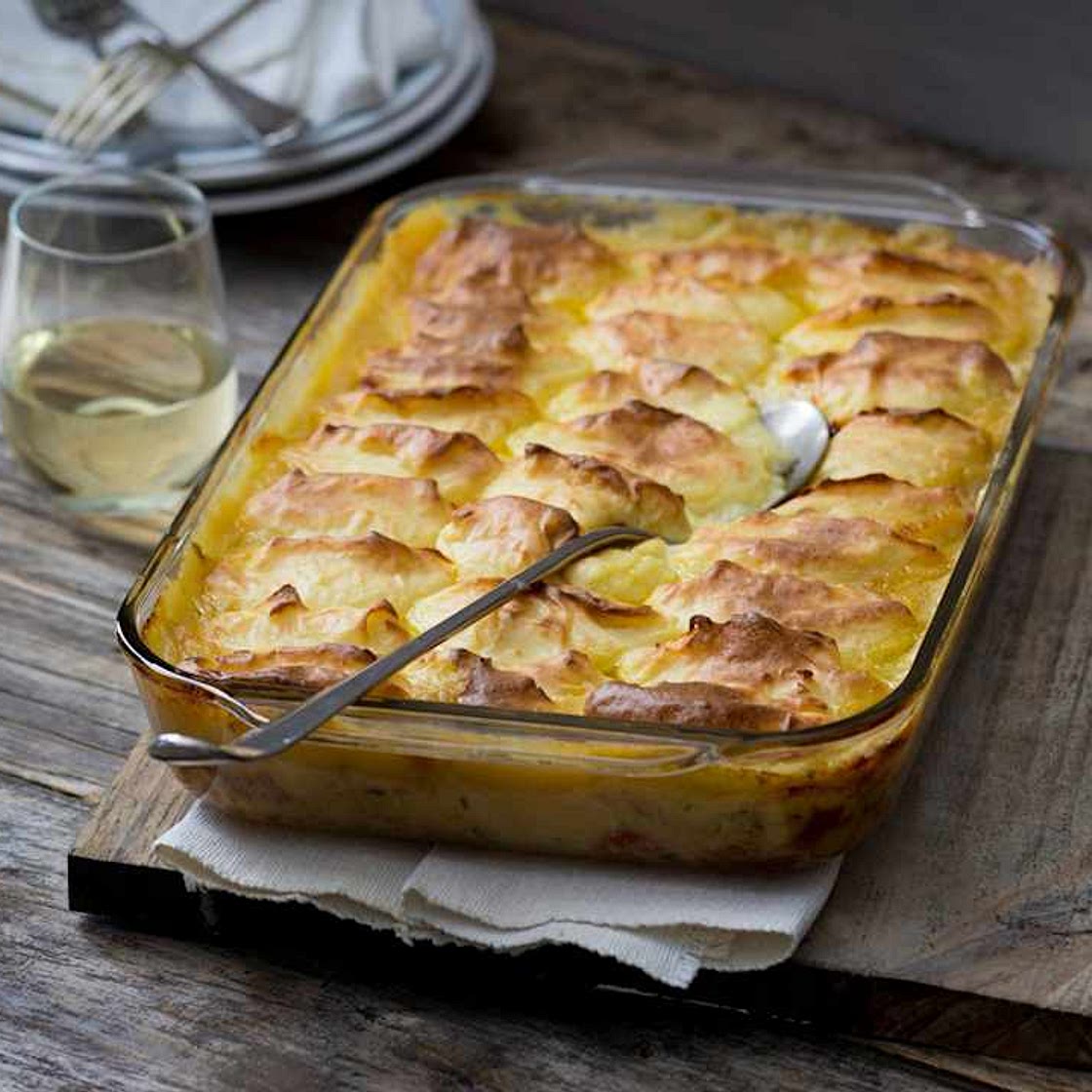 Fish pie with mashed potato topping
