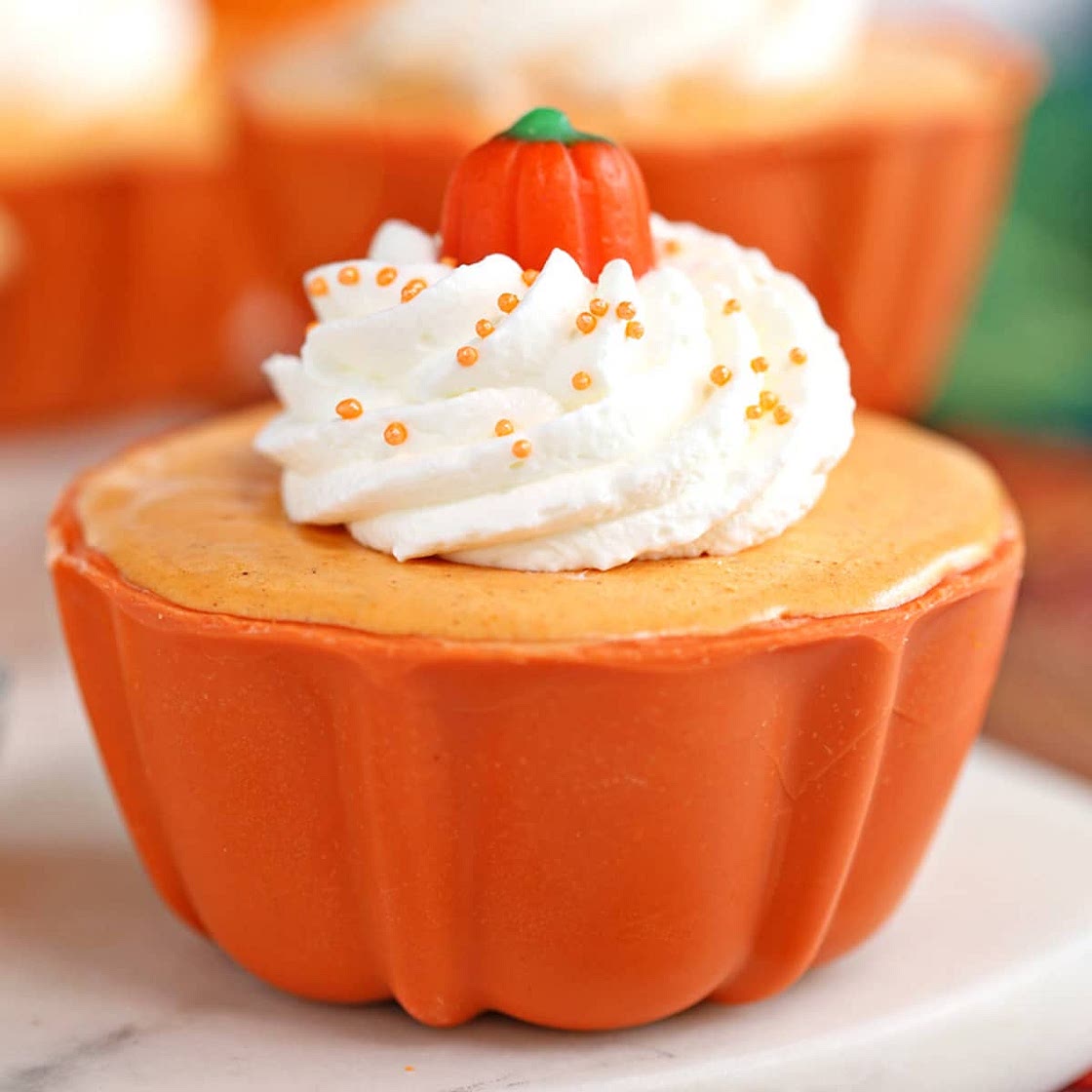 Pumpkin Pie Mousse Cups
