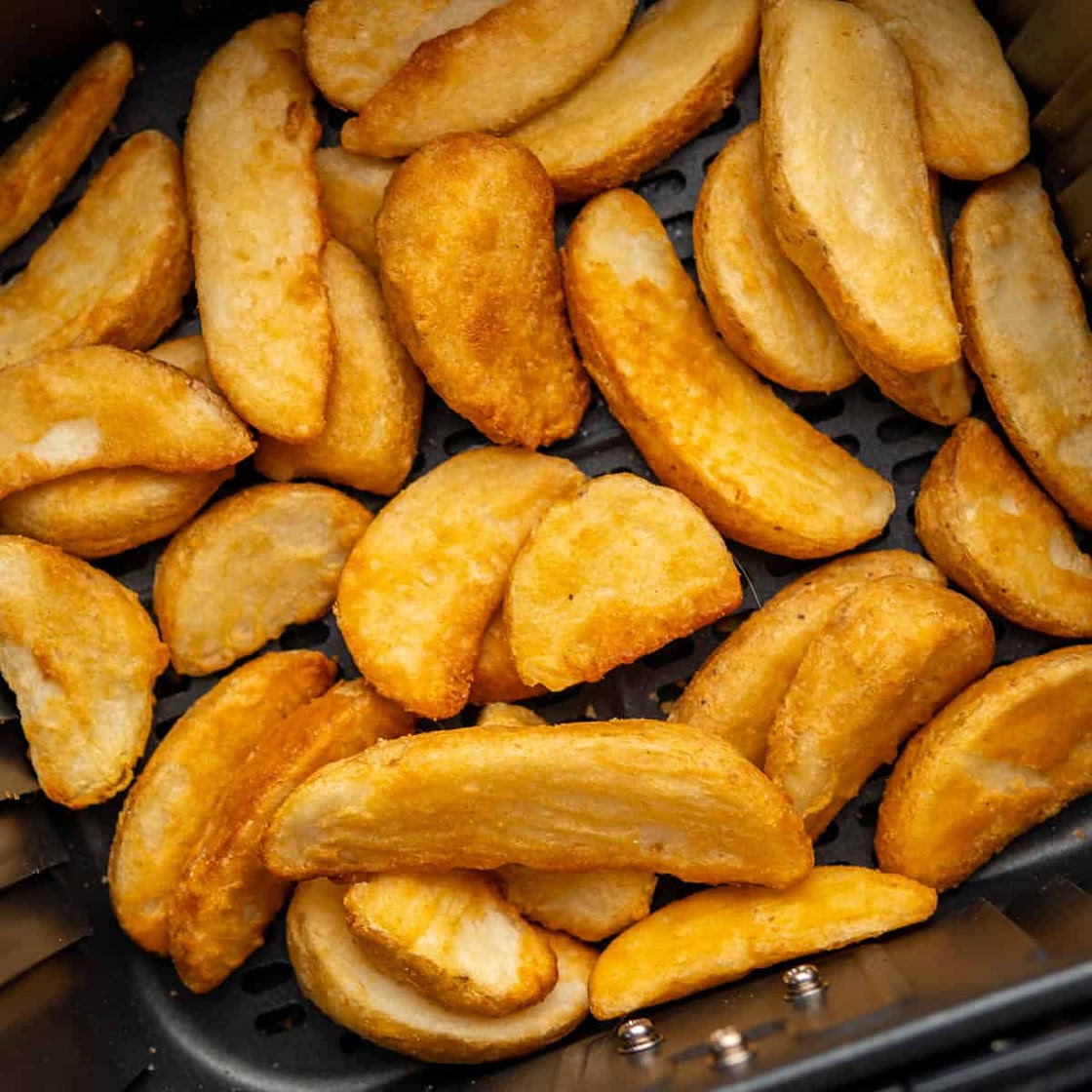 Air Fryer Frozen Potato Wedges