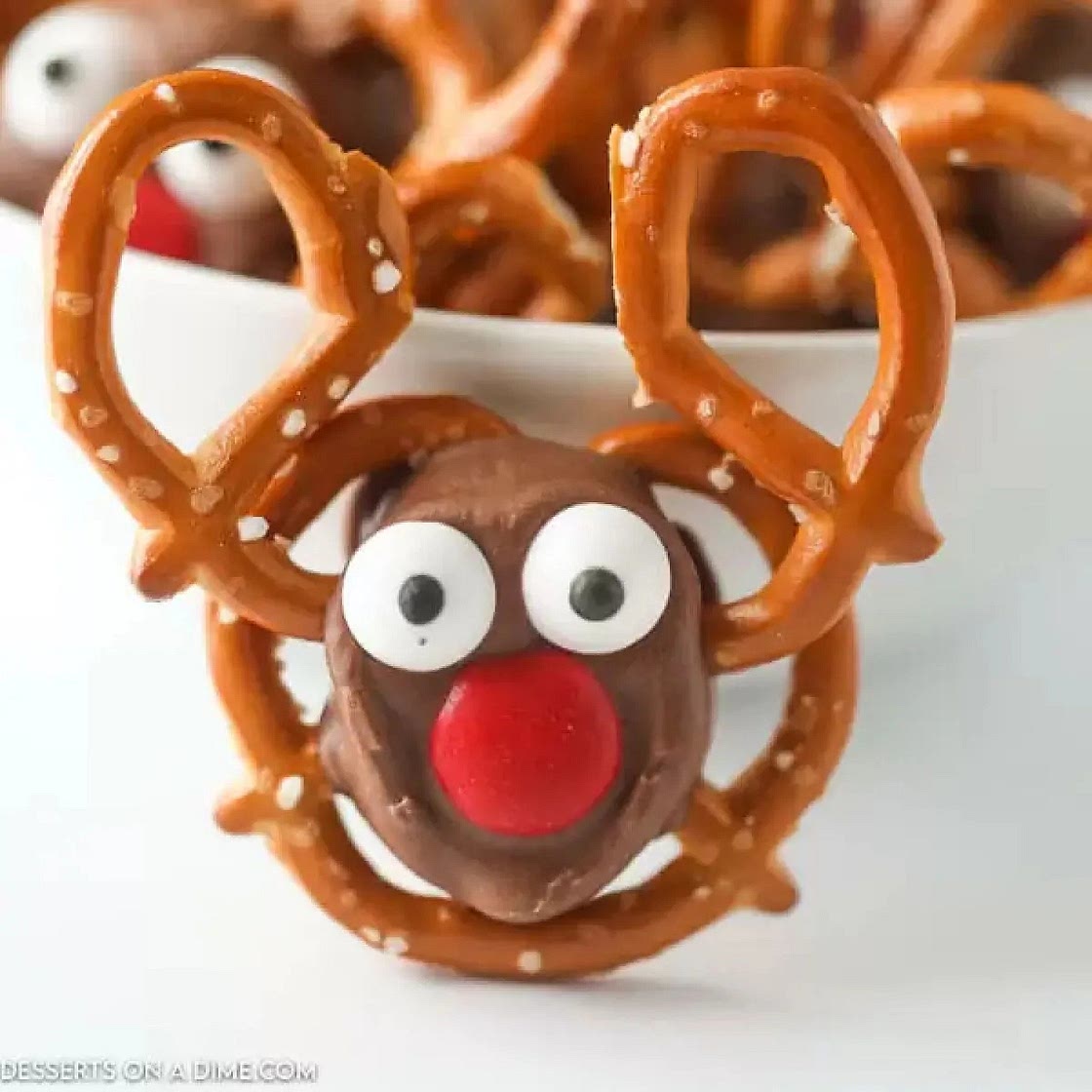 Reindeer Pretzels