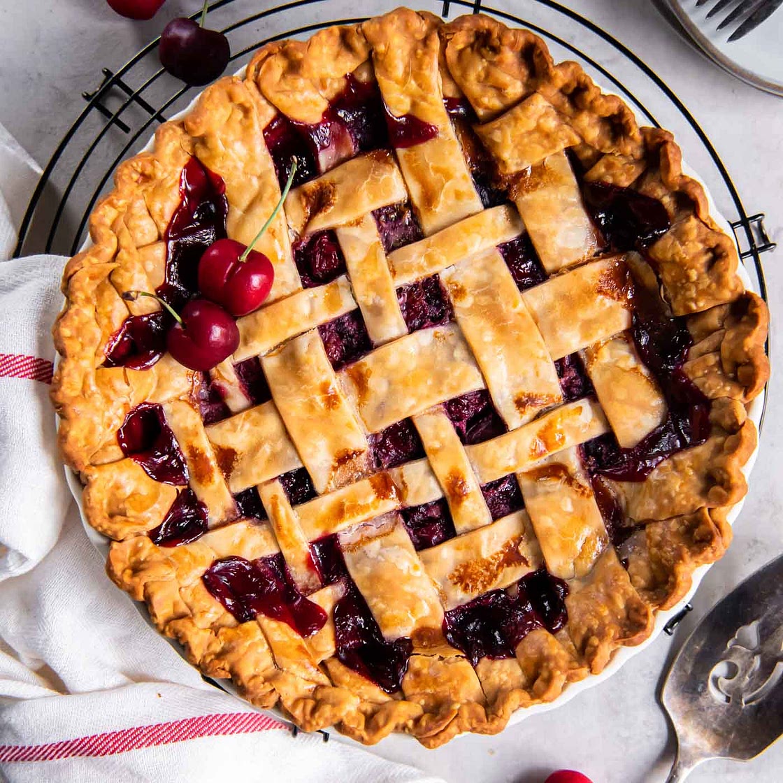 The BEST Cherry Pie