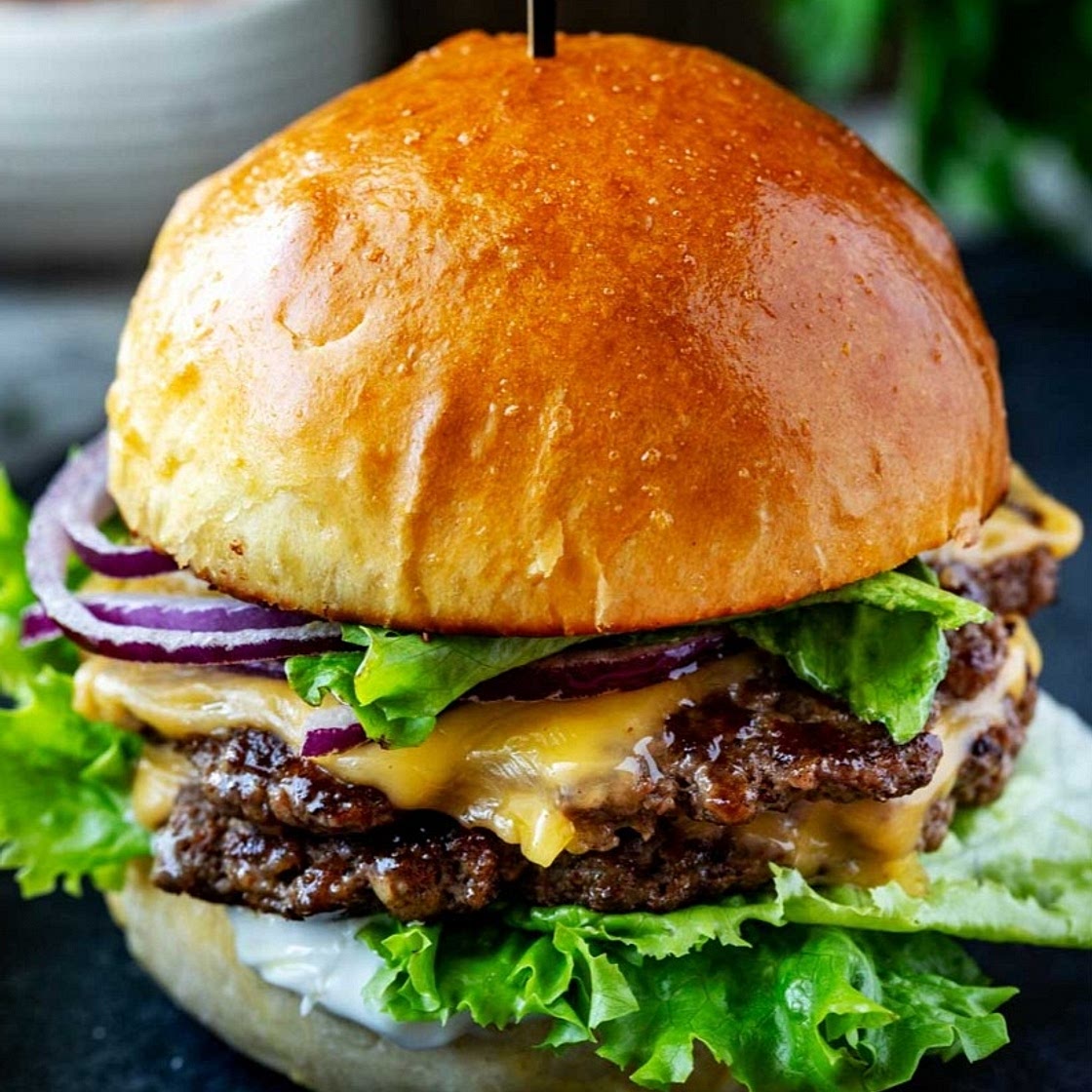 Smashed Burgers with Homemade Seasoning