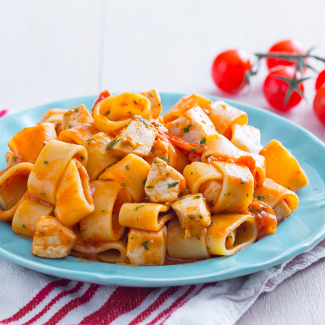 Calamarata con ragù di pesce spada