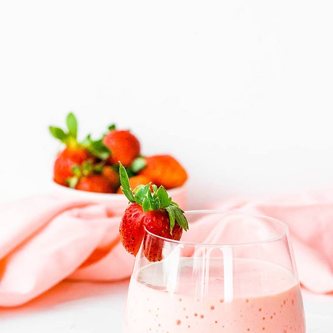 High Protein Keto Strawberry Smoothie - Super Thick & Creamy!