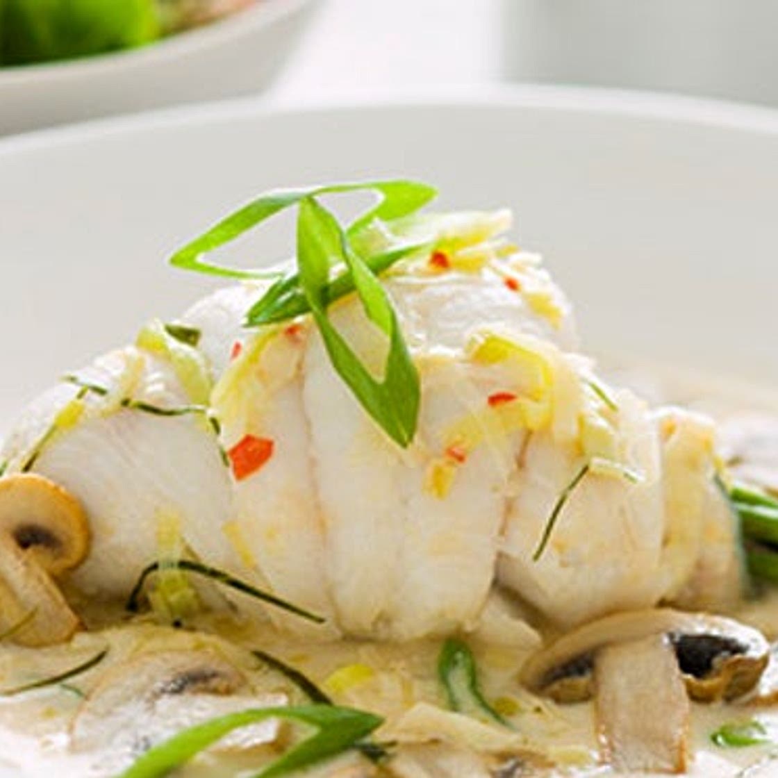 Dory Fish with Aspagus in Creamy Asian Broth