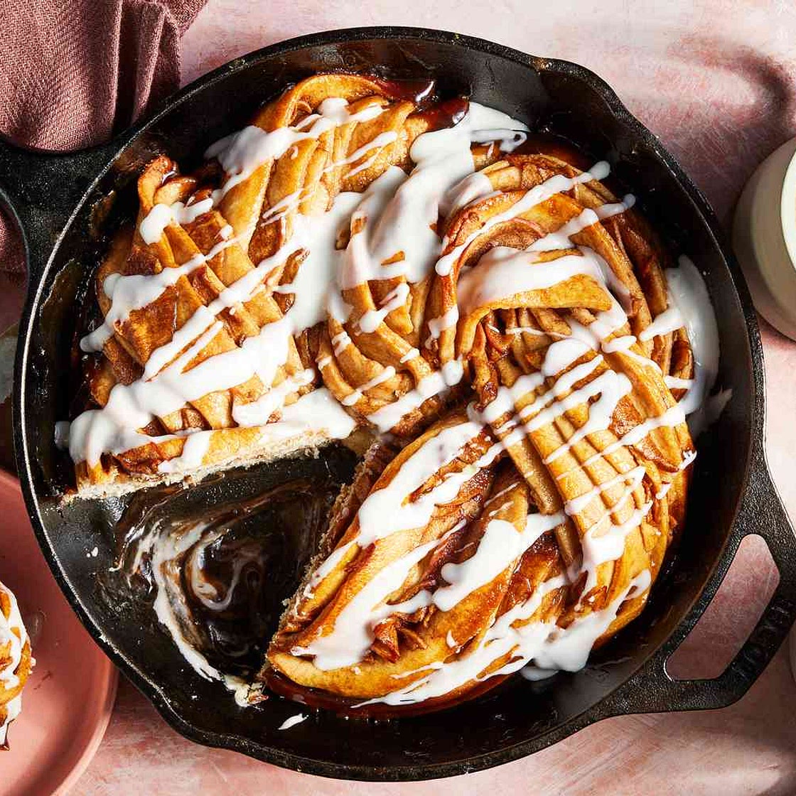 Cinnamon-Apple Babka