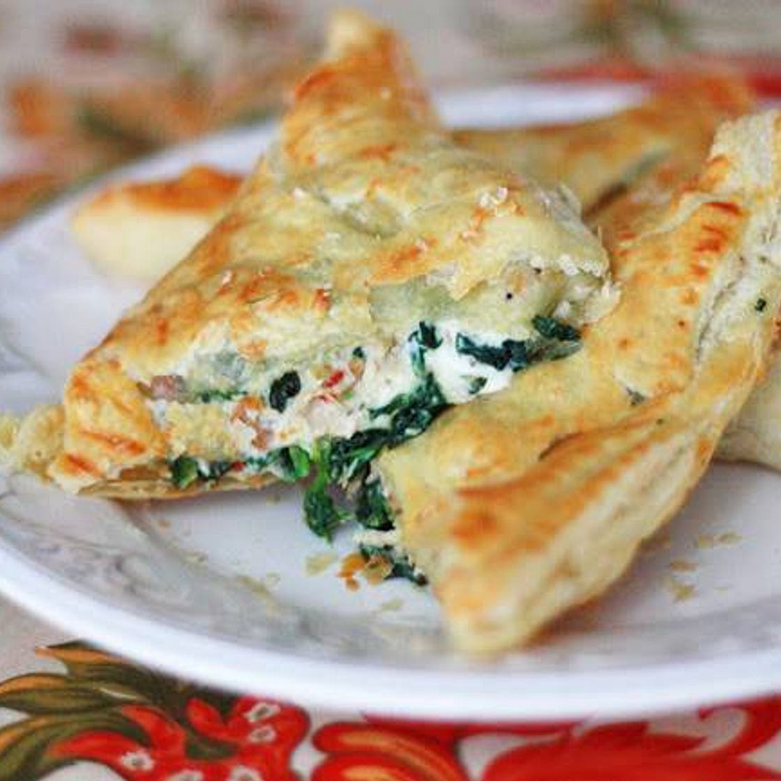 Chicken Florentine Puffs