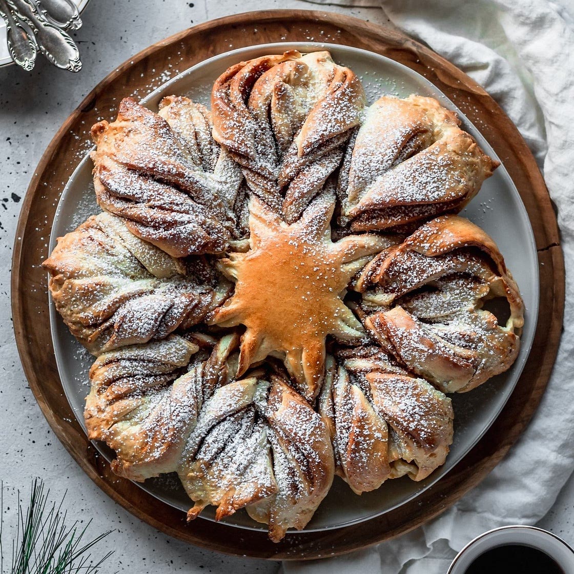 Cookie Butter Star Bread