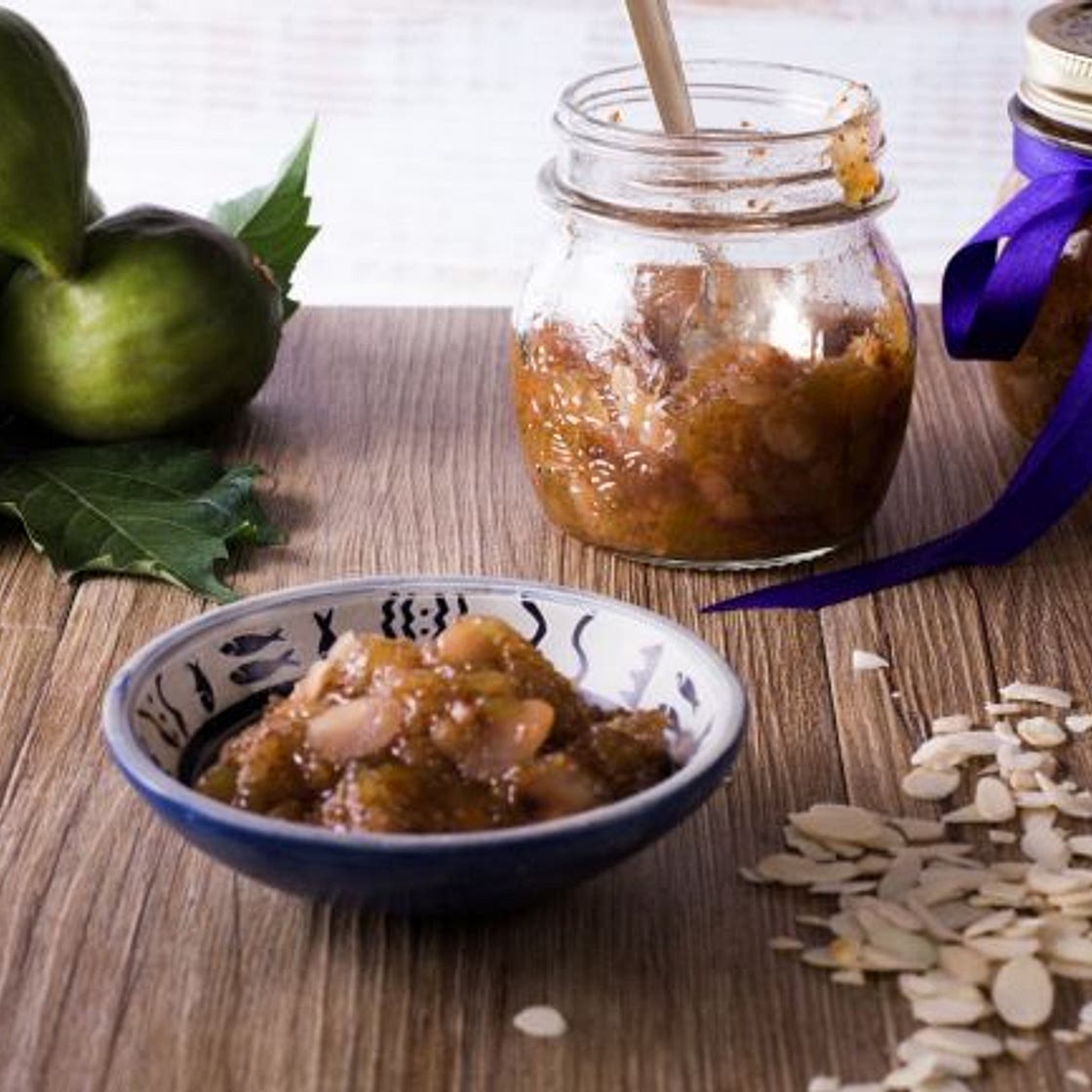 Confettura di fichi e mandorle