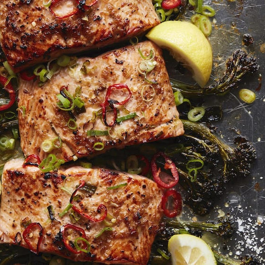 Broiled Salmon with Broccolini