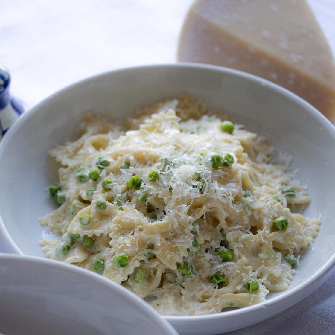 Farfalle with Ricotta and Peas