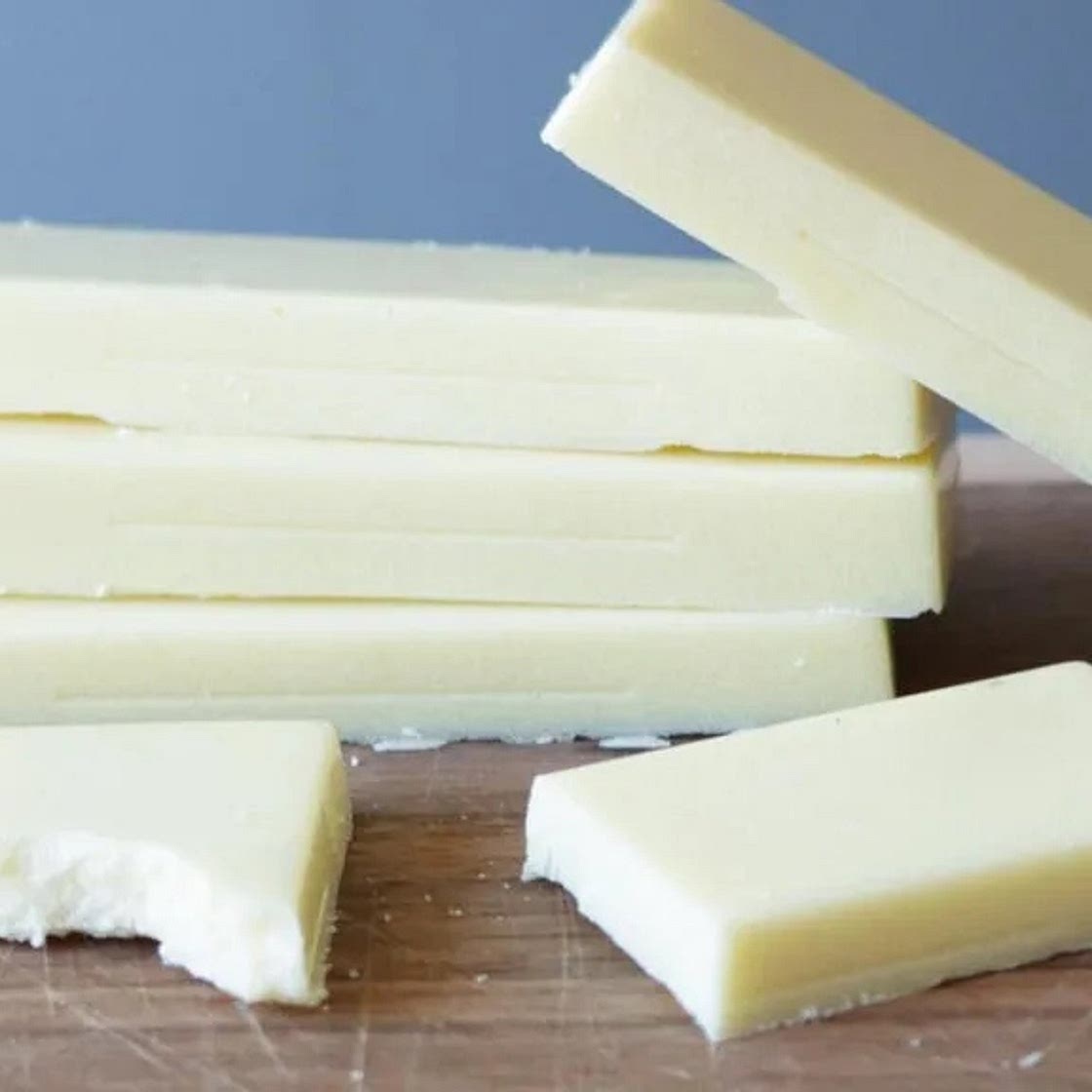How to Make White Chocolate With 3 Ingredients