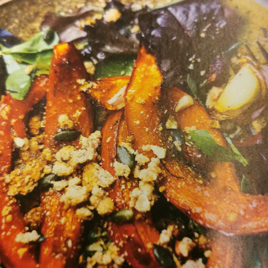 Potimarron rôti et crumble de noisettes