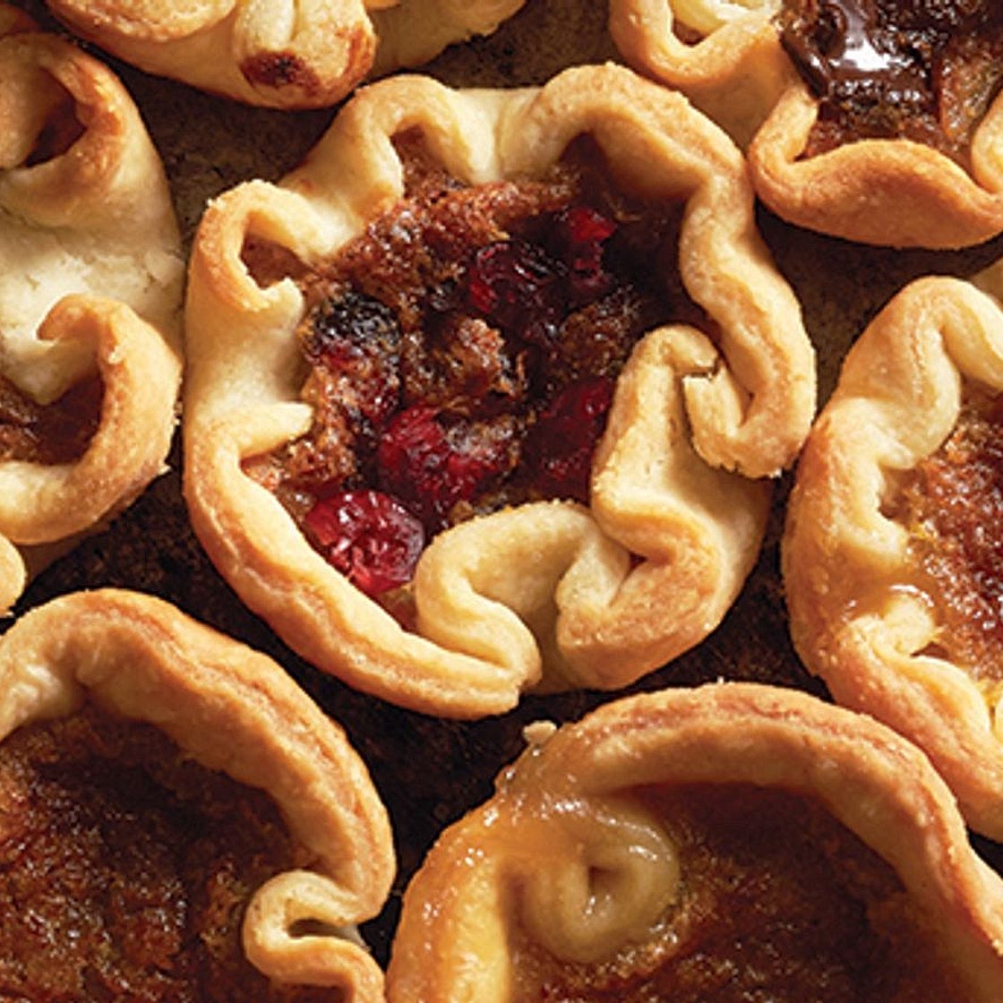 Tartes au sirop d’érable, au beurre de noisette et aux noix de pécan