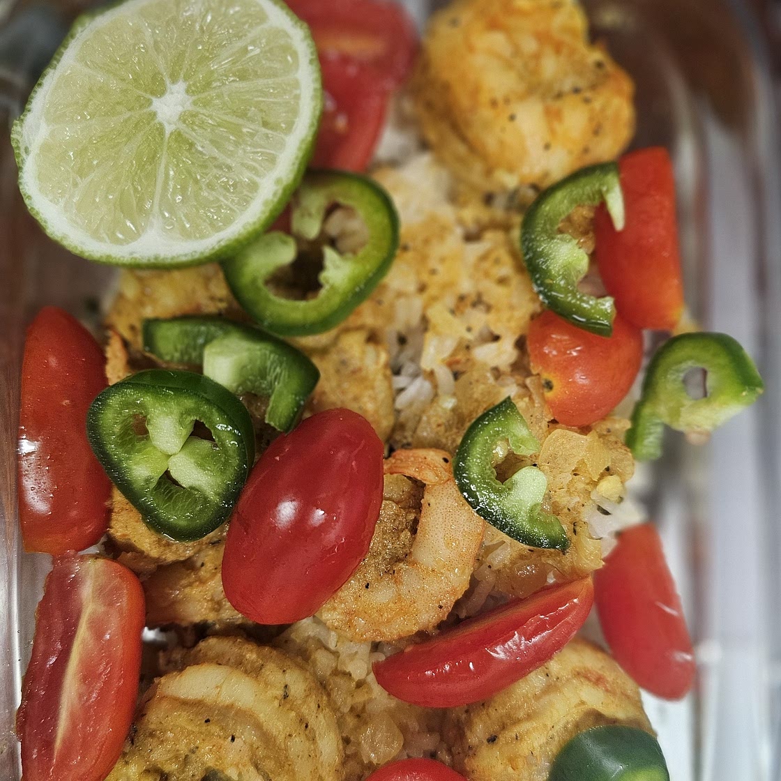 Garlic Shrimp Meal Prep Bowl
