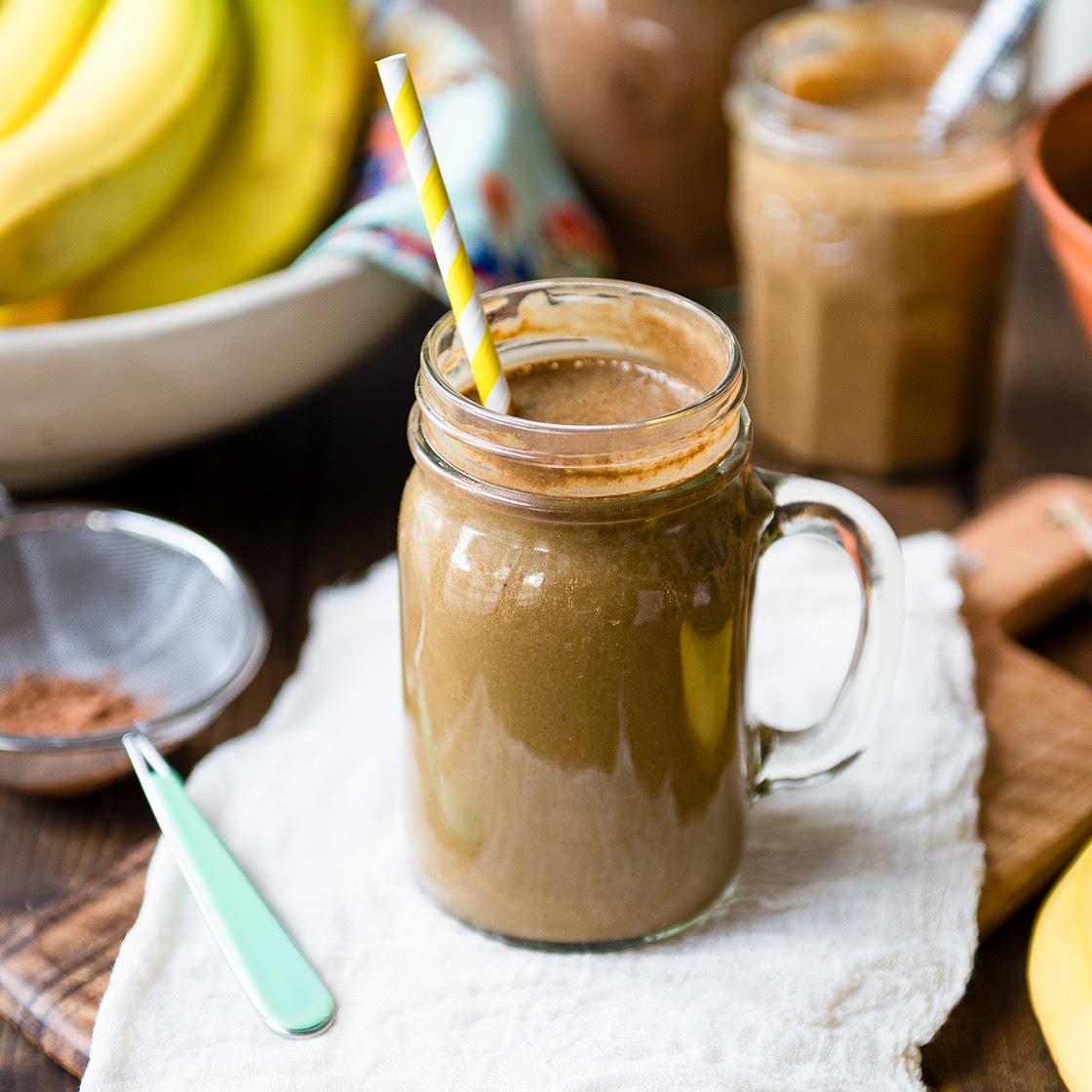 Healthy Chocolate Banana Smoothie