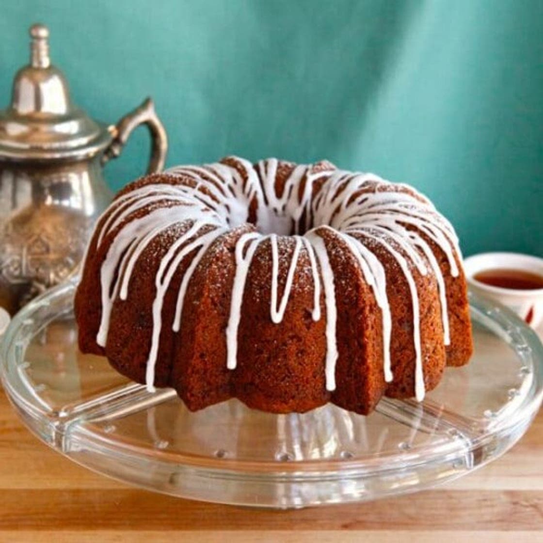 Honey Apple Cake