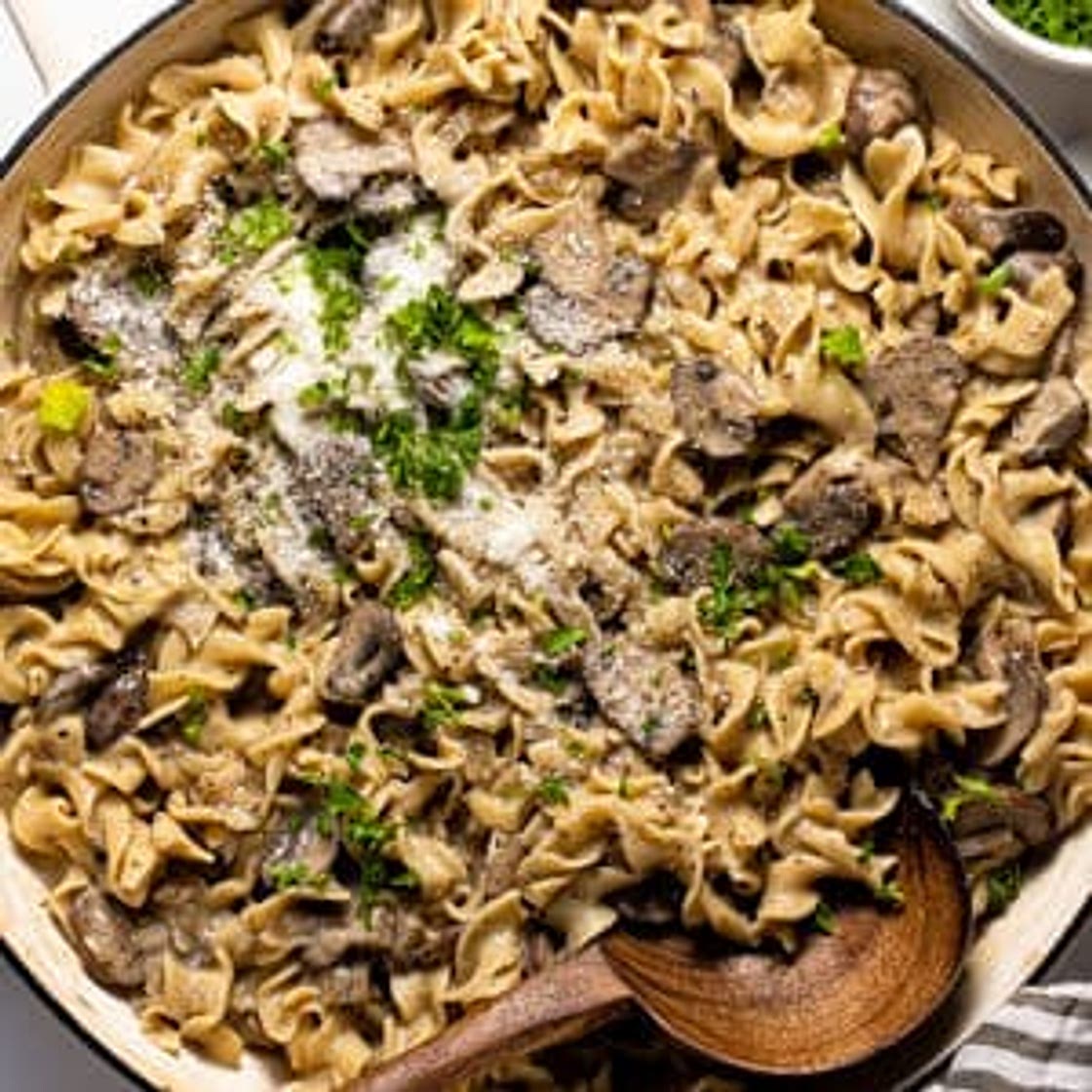 Mushroom Stroganoff - One Pot Pasta