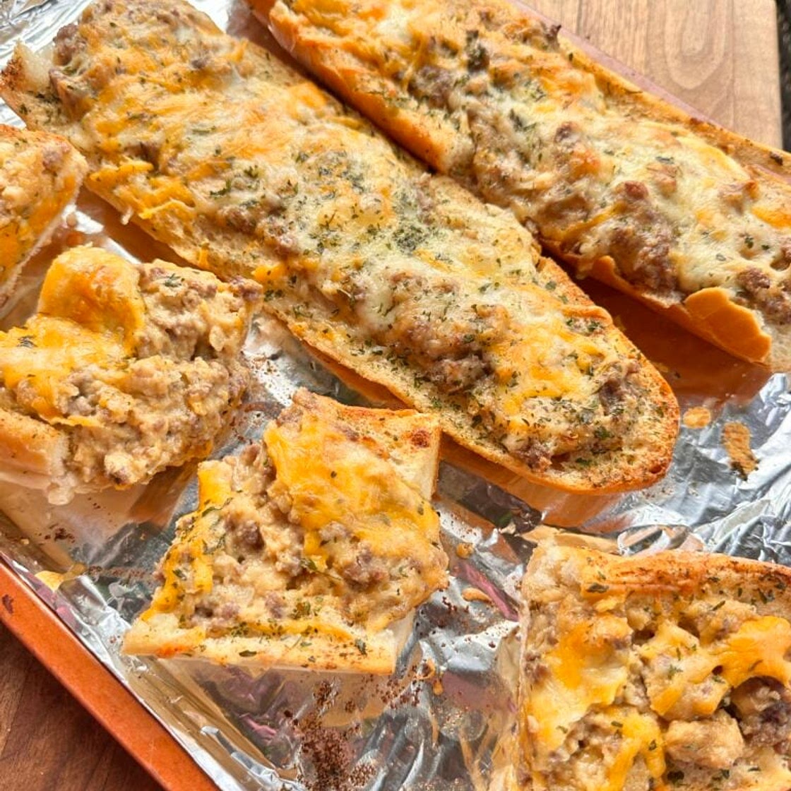 Cheeseburger Boats