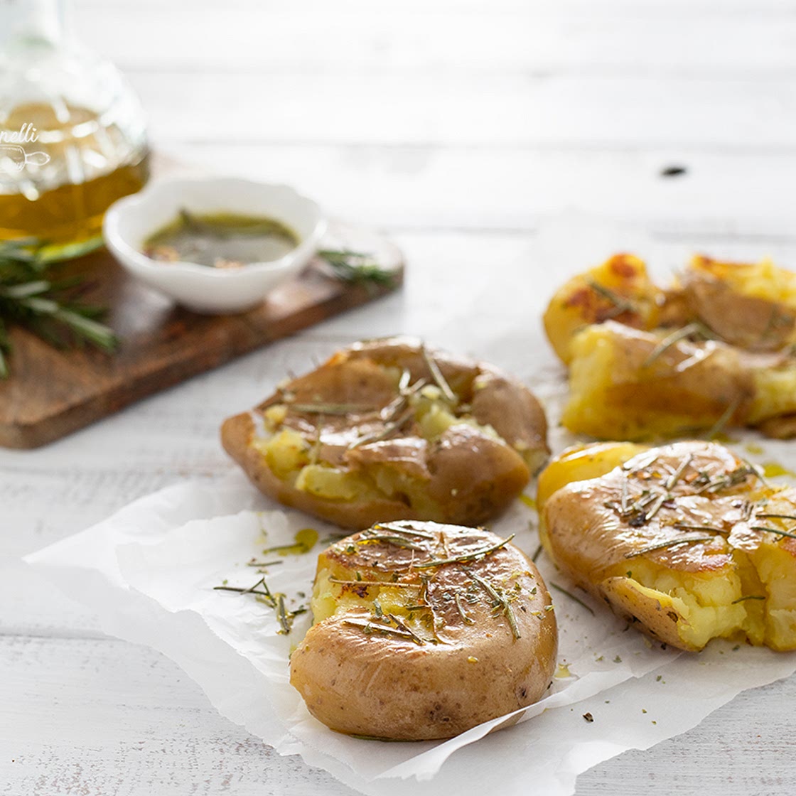 PATATE SCHIACCIATE IN PADELLA