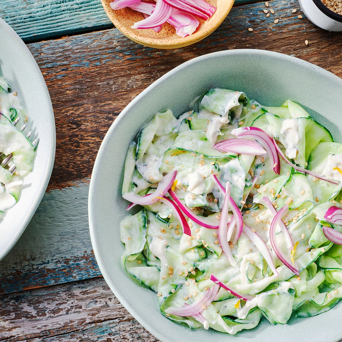 Sommerlicher Gurkensalat