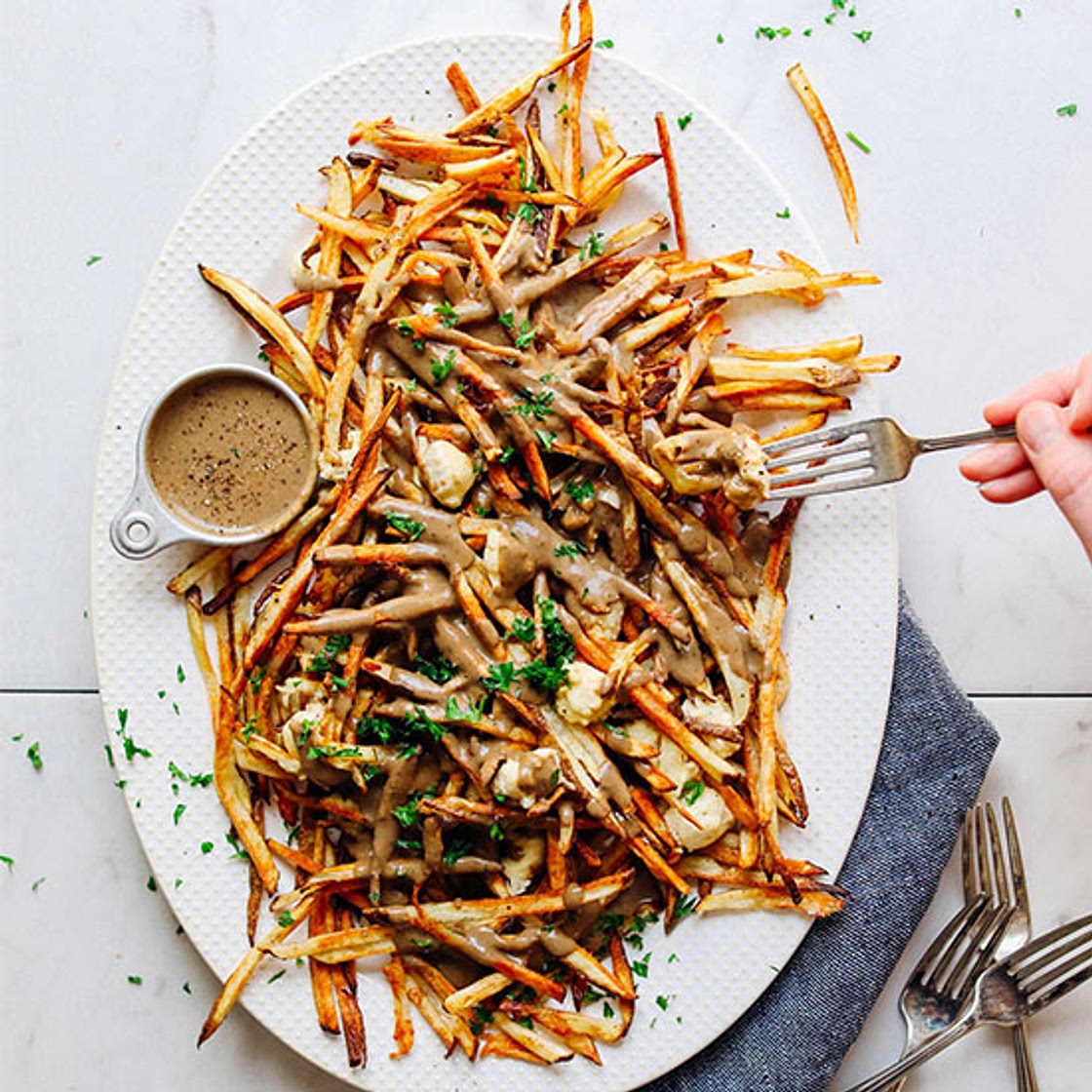 Easy Vegan Poutine