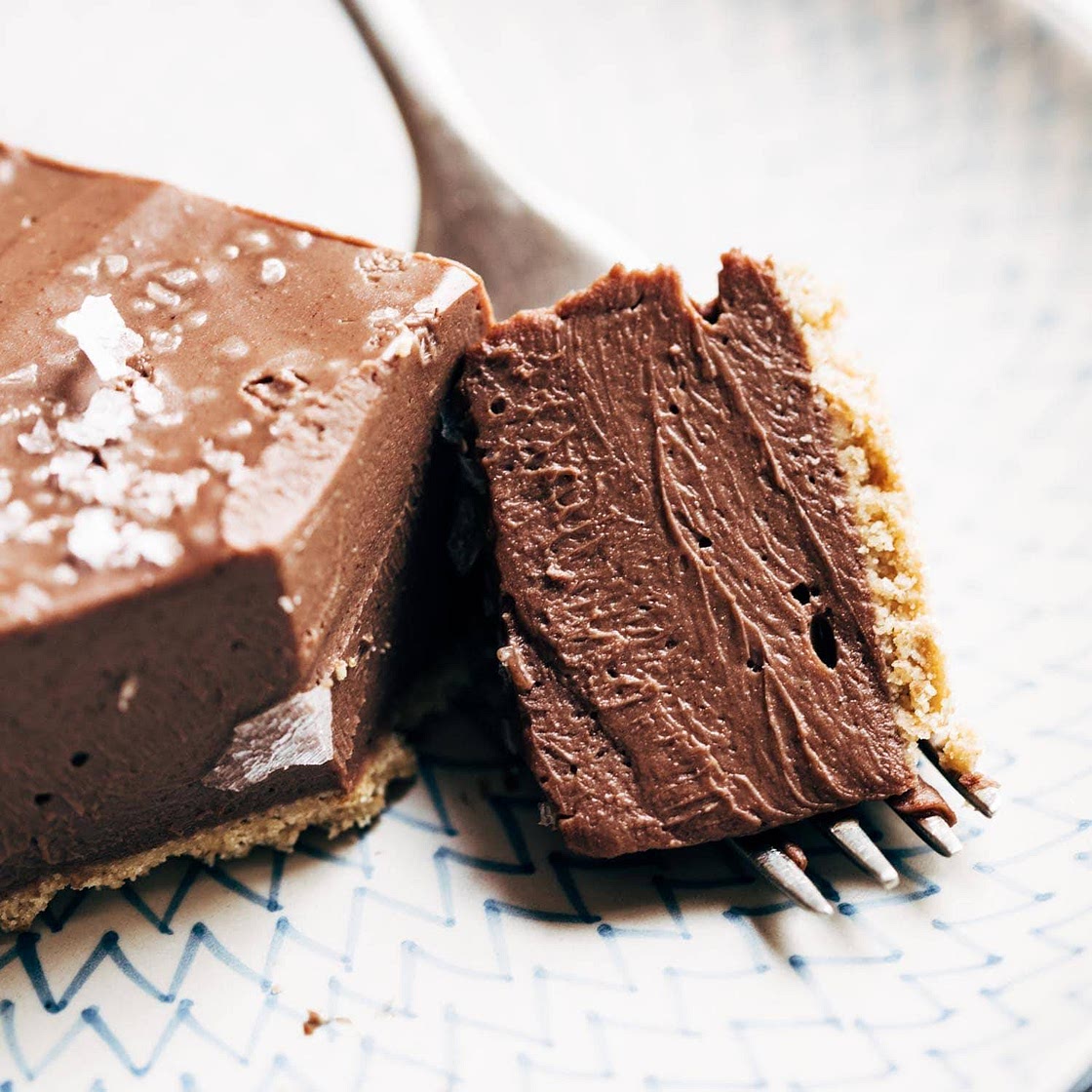 Mind-Blowing Vegan Chocolate Pie