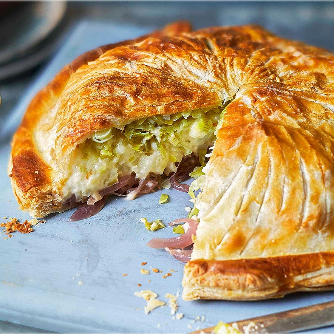 Cauliflower cheese pithivier