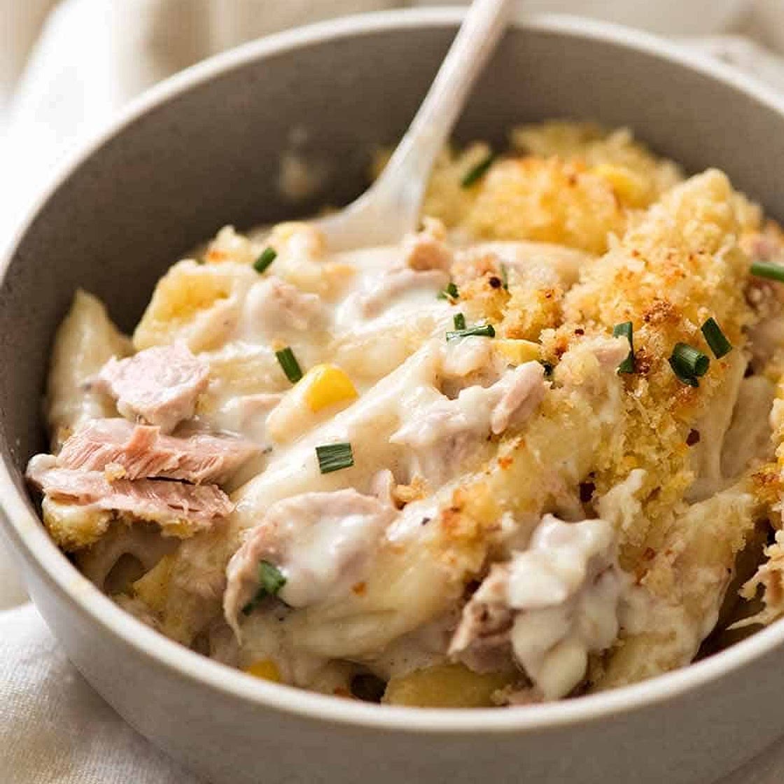 Tuna Mornay (Creamy Tuna Casserole Pasta Bake)
