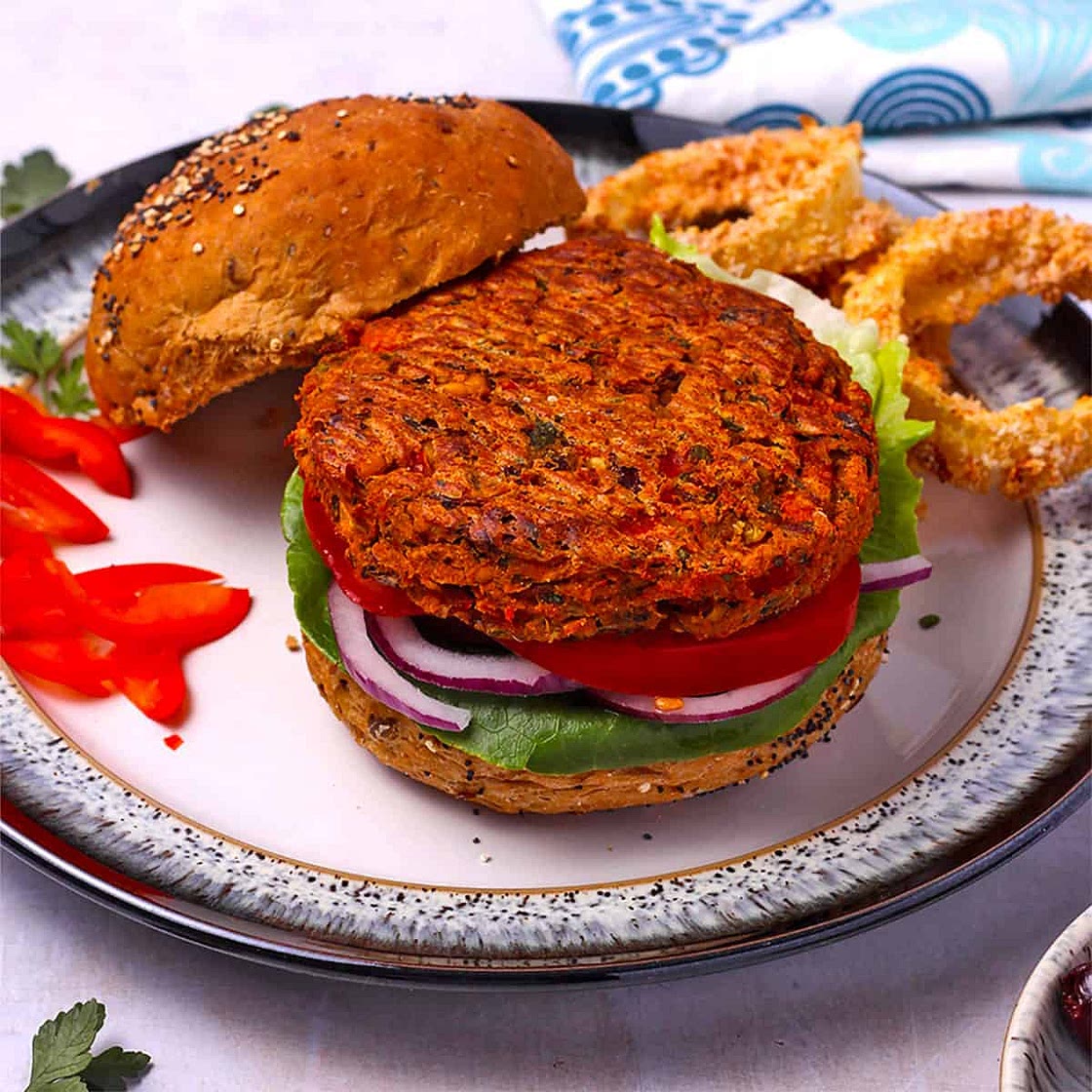 Mediterranean Sweet Potato and Chickpea Burgers