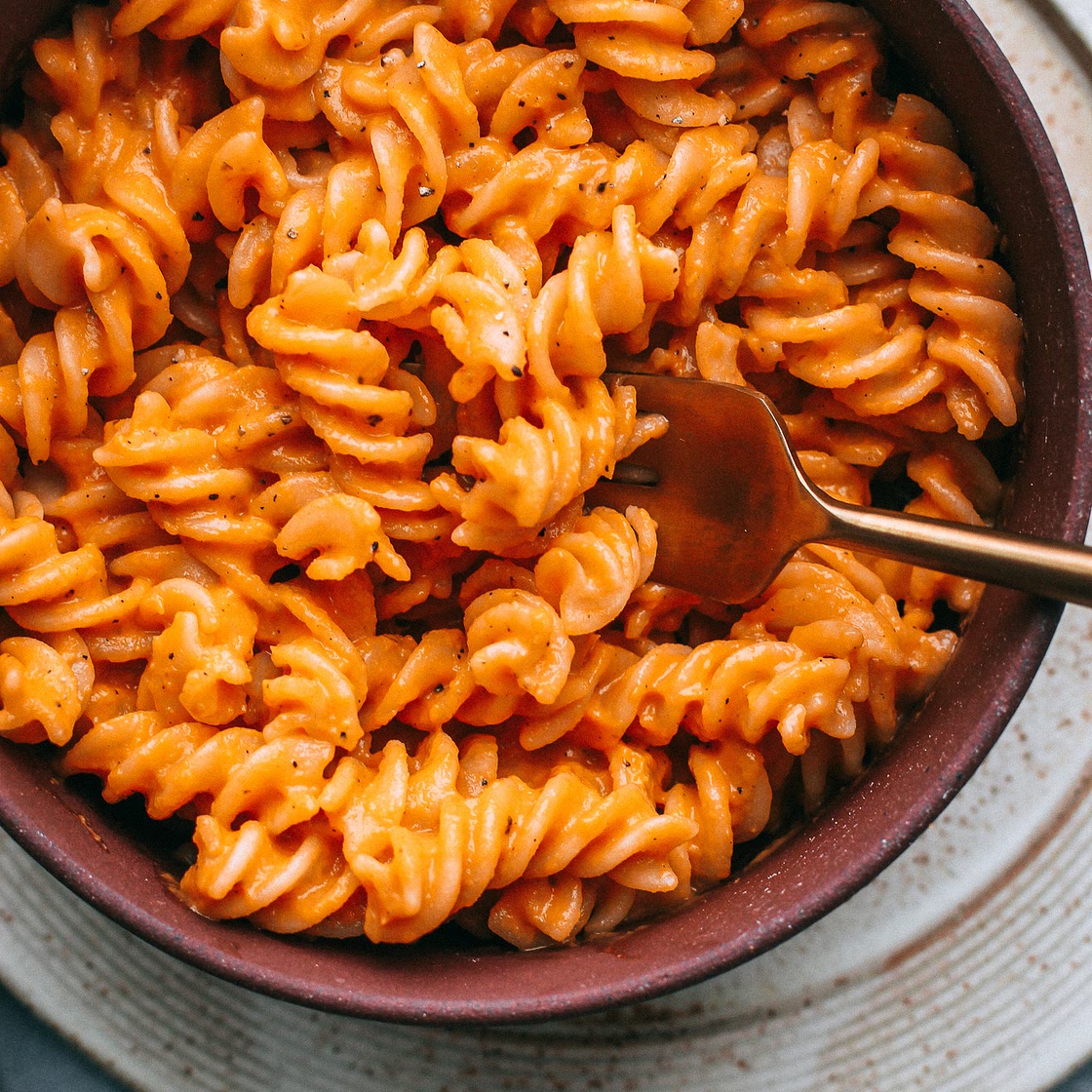 Creamy Vegan Red Pepper Pasta