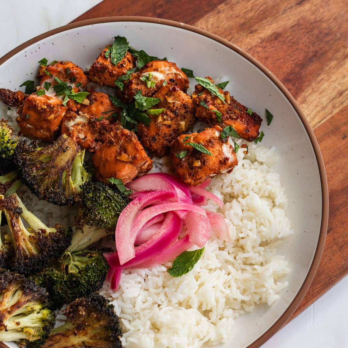 Harissa Salmon Bite Bowl with Broccoli
