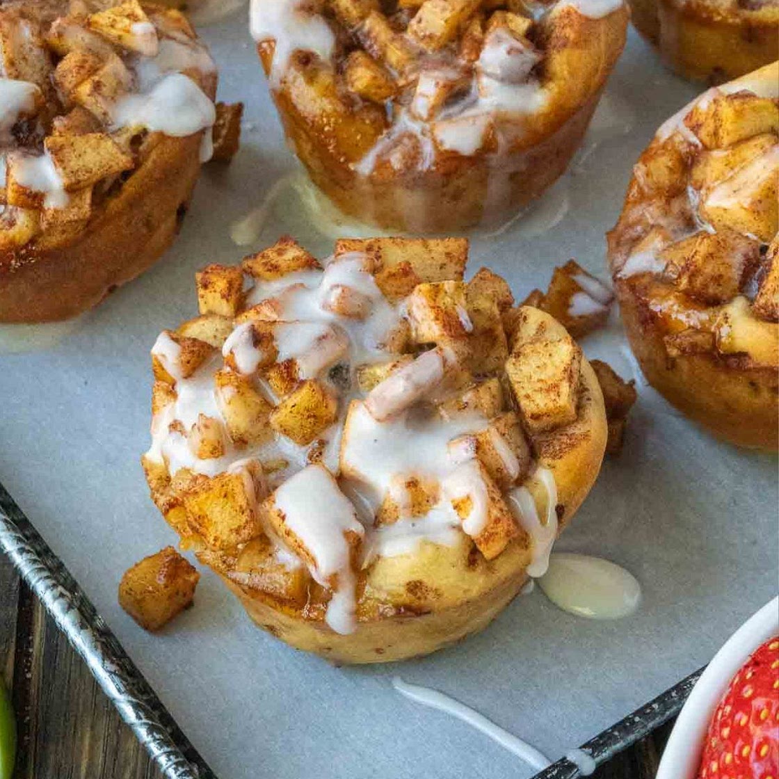Apple Cinnamon Rolls