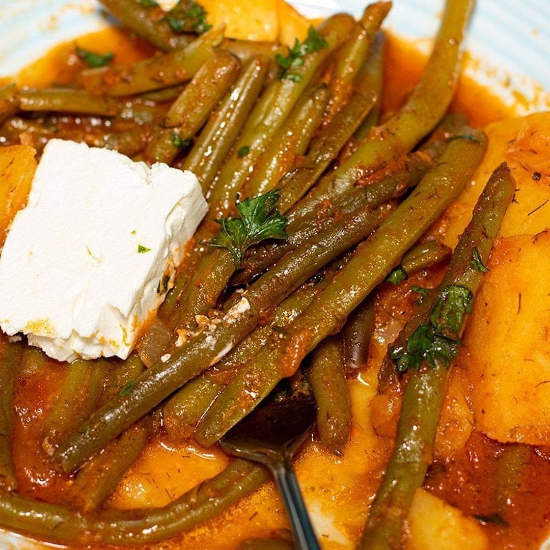FASOLAKIA: BRAISED GREEN BEANS