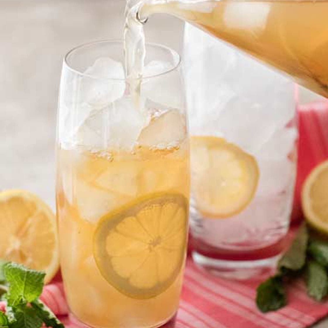 Iced Green Tea with Mint and Honey