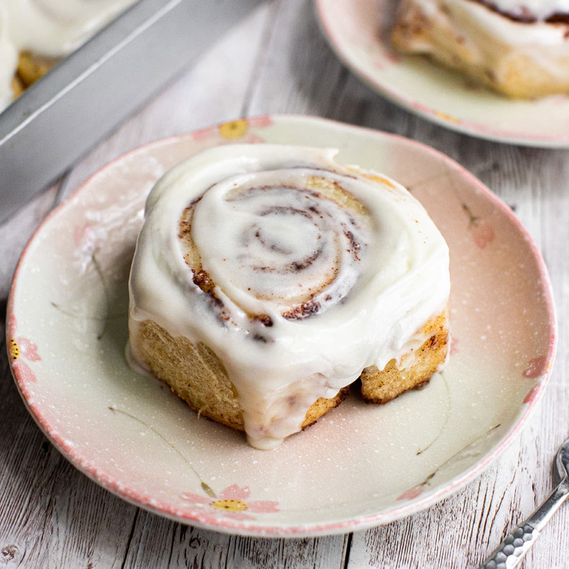 Viral Canned Cinnamon Roll Hack Recipe