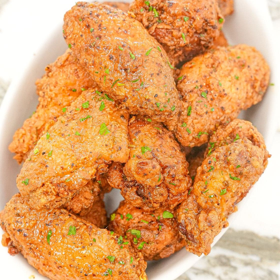 Lemon Pepper Chicken Wings (VIDEO)