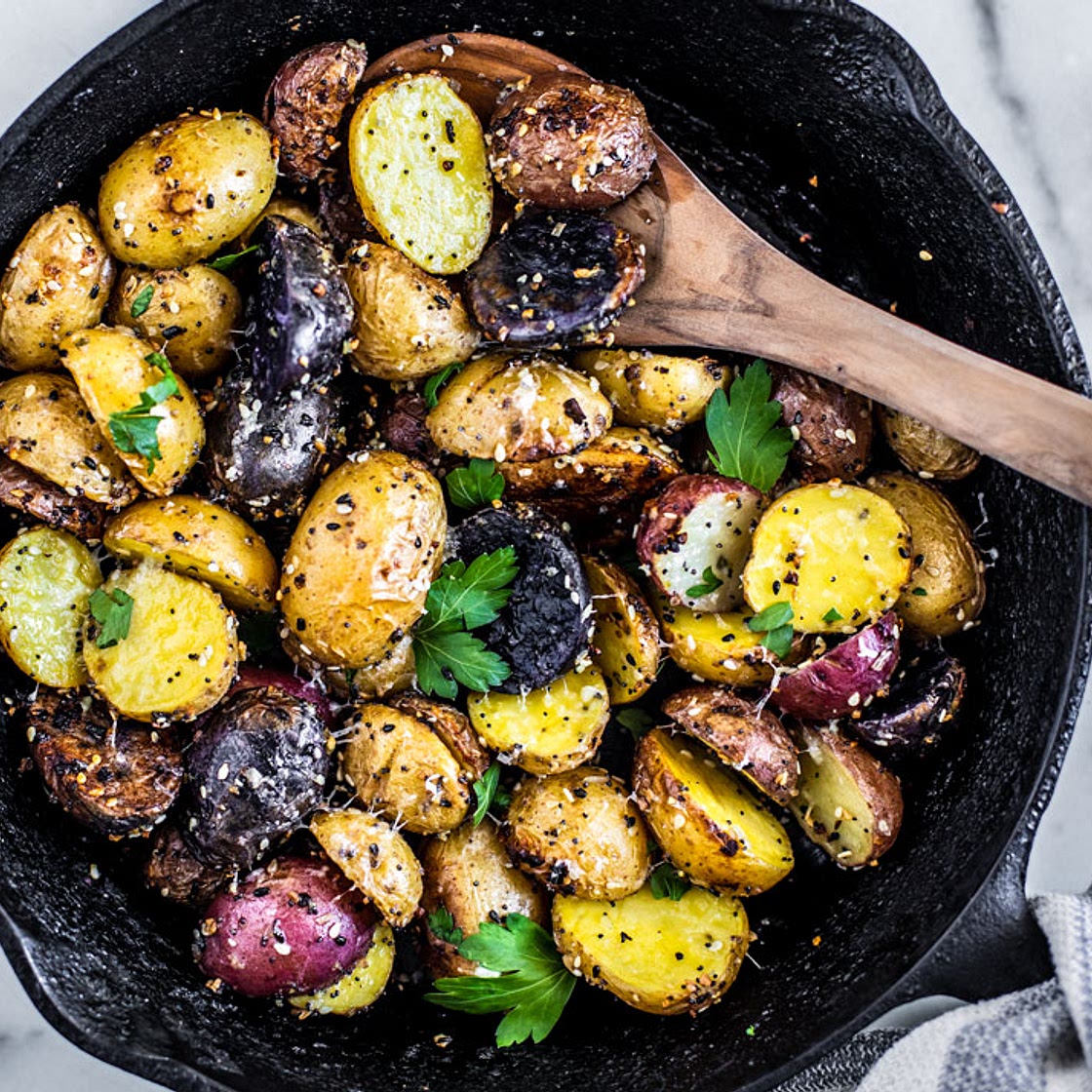 Roasted Potatoes with Everything Bagel Seasoning
