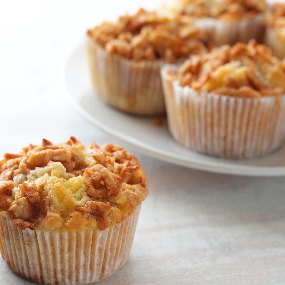 Chunky pear and oat sugar-free muffins recipe