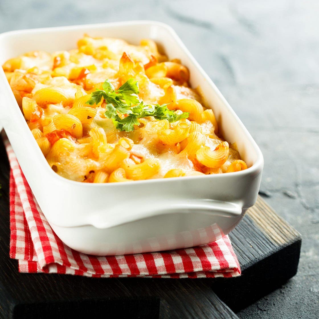 Chicken and tomato pasta bake recipe