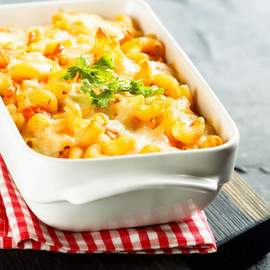 Chicken and tomato pasta bake recipe