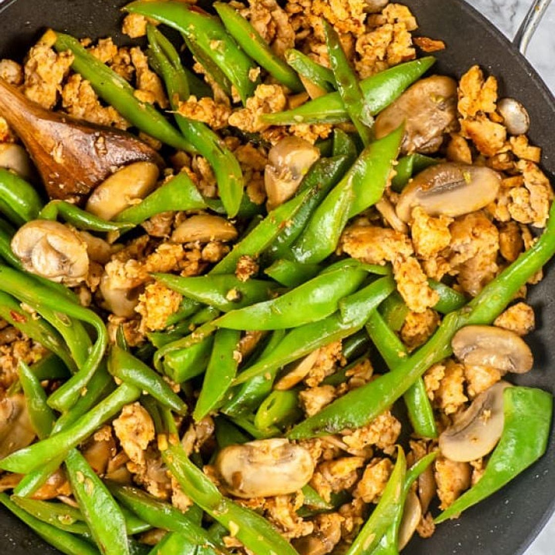 Spicy Turkey, Green Bean, and Mushroom Stirfry