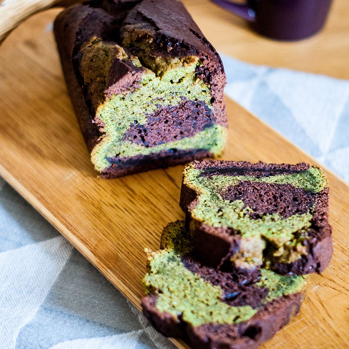 Marbled chocolate matcha cake