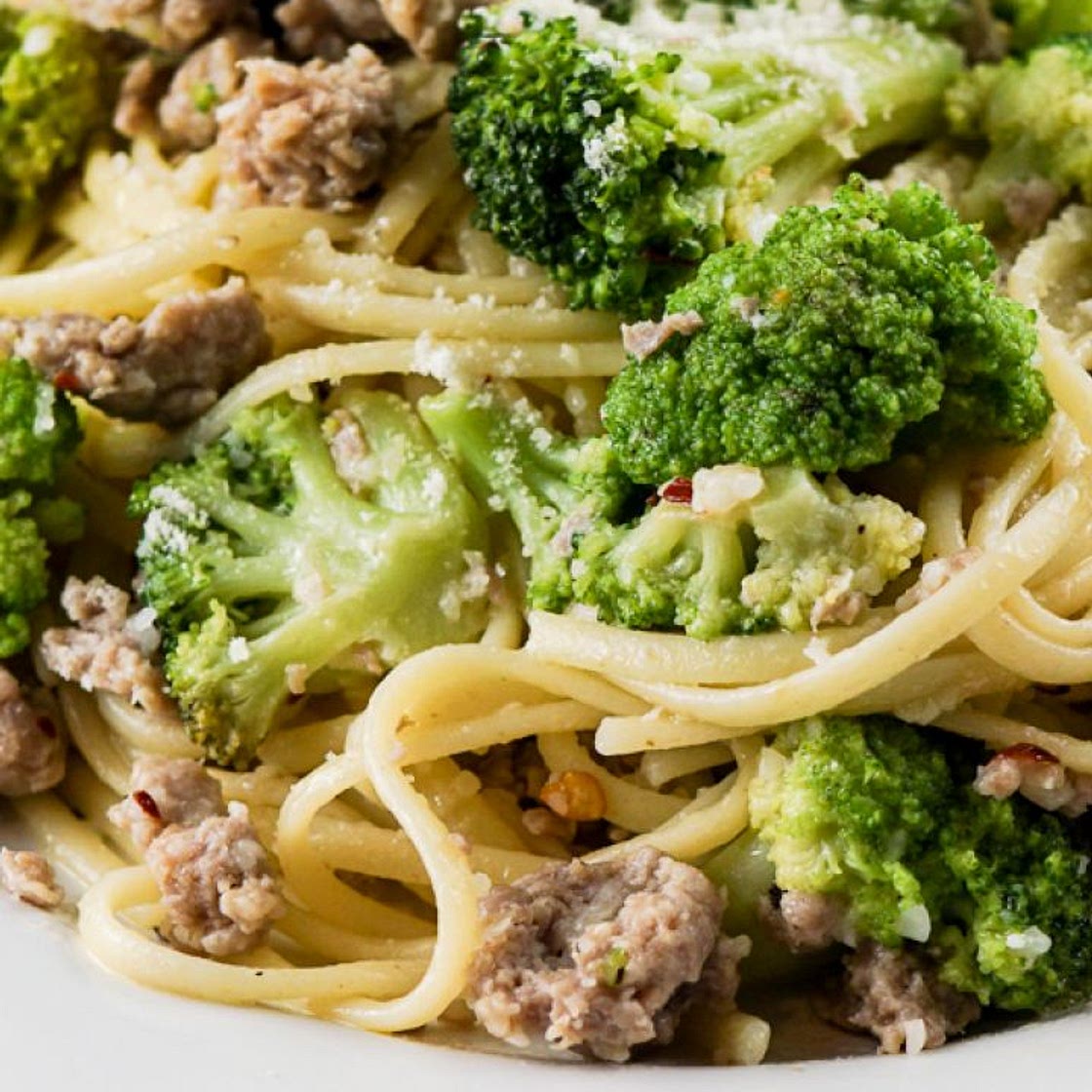 Turkey Sausage and Broccoli Pasta
